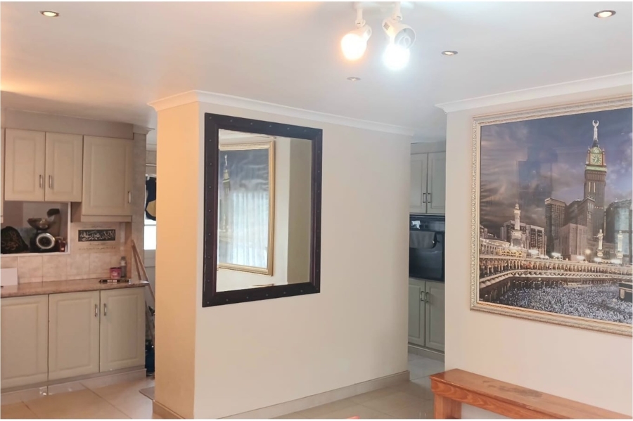 3 Bedroom Property for Sale in Ottery Western Cape